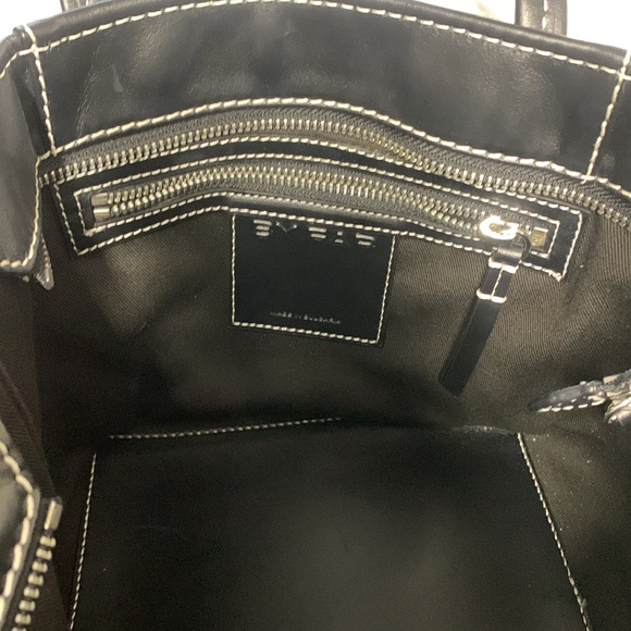 By Far (Bar Box Leather Tote Bag) - Picture 8 of 16